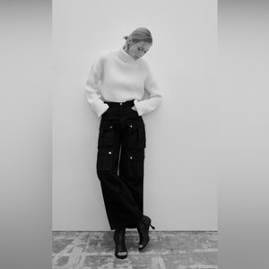 ZARA Rib Knit Crop Sweater (XS) - REF 6771/012